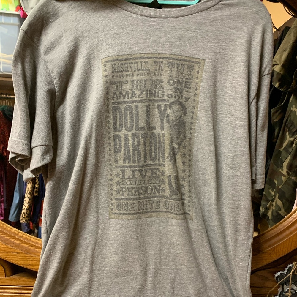 Dolly Parton TulTex T shirt size L